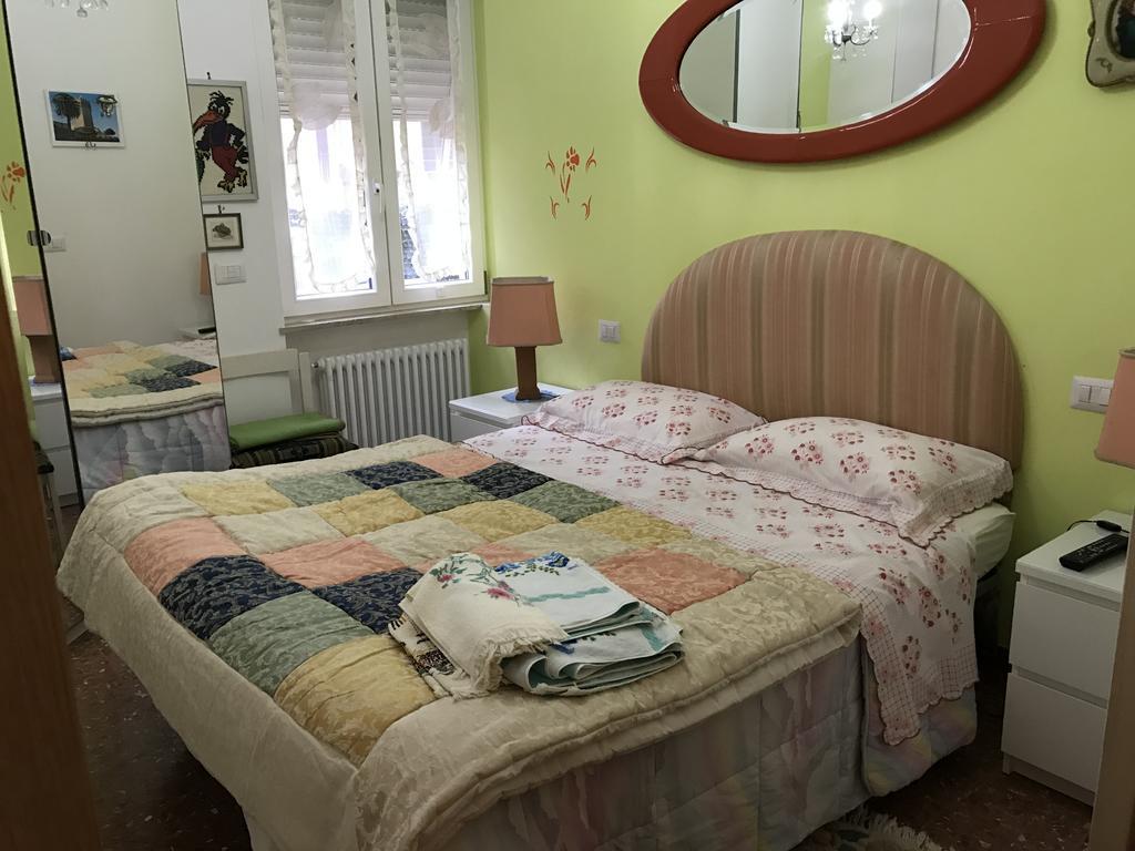 Casa Riri Acomodação com café da manhã San Benedetto del Tronto Exterior foto